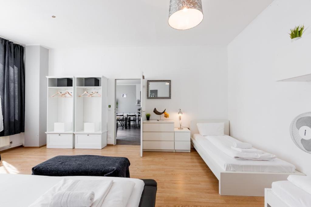 Big Fancy Apartments City Center Berlim Exterior foto