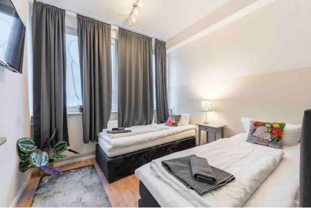 Big Fancy Apartments City Center Berlim Exterior foto